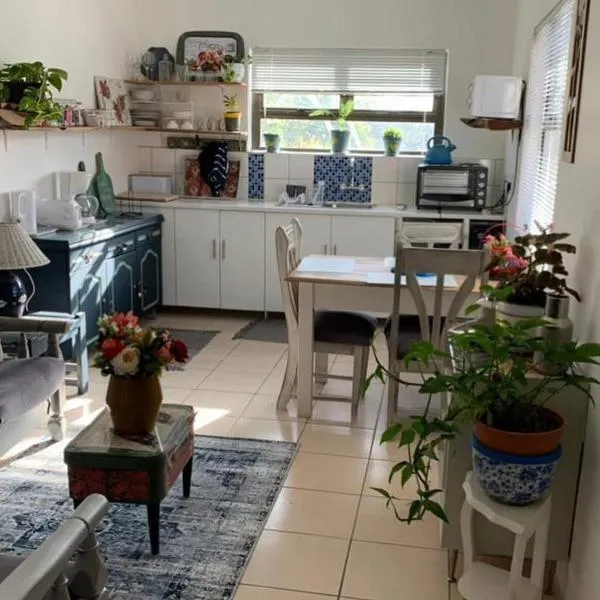 Vicky holiday home, hotel a Walvis Bay