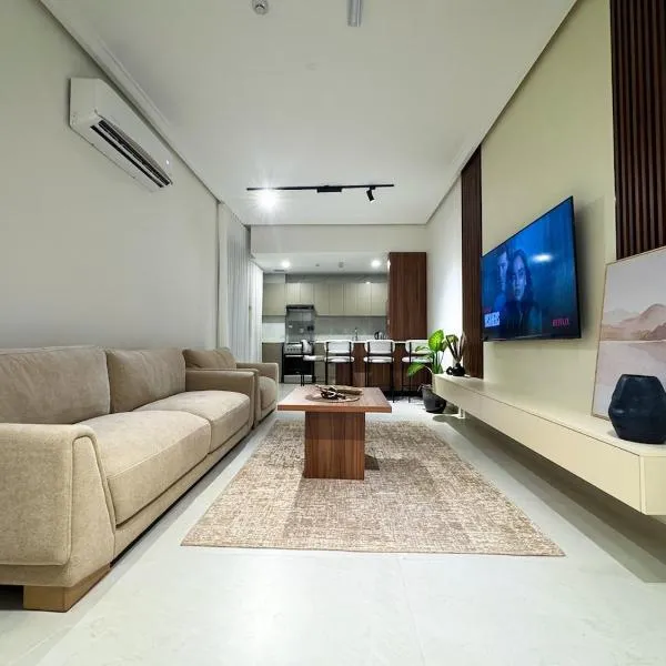 Remal Apartment Luxury 2BHK in Bowshar, Hotel in Maskat