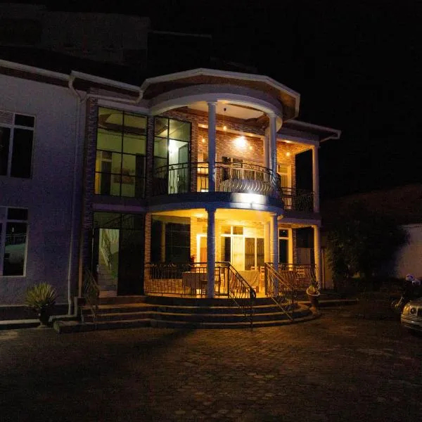 COMFORT HOTEL Ltd, hotel em Gasanze