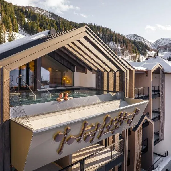 Hotel Zauchenseehof, hótel í Zauchensee