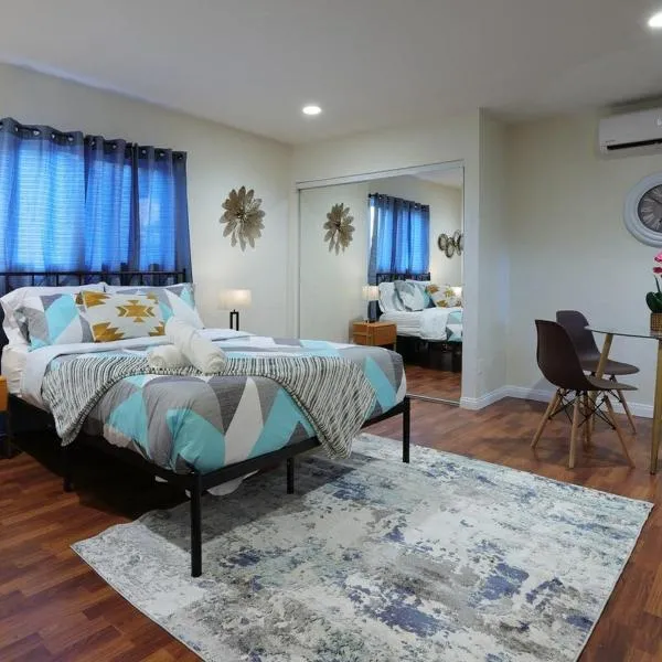 Modern Oasis Studio - near LAX, SoFi, USC, DTLA, hotel a Los Angeles