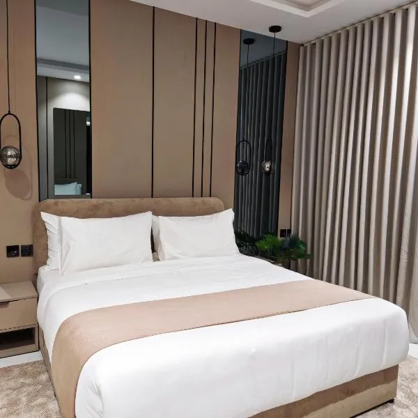 مدنايت -midnight, hotel a Jiddah