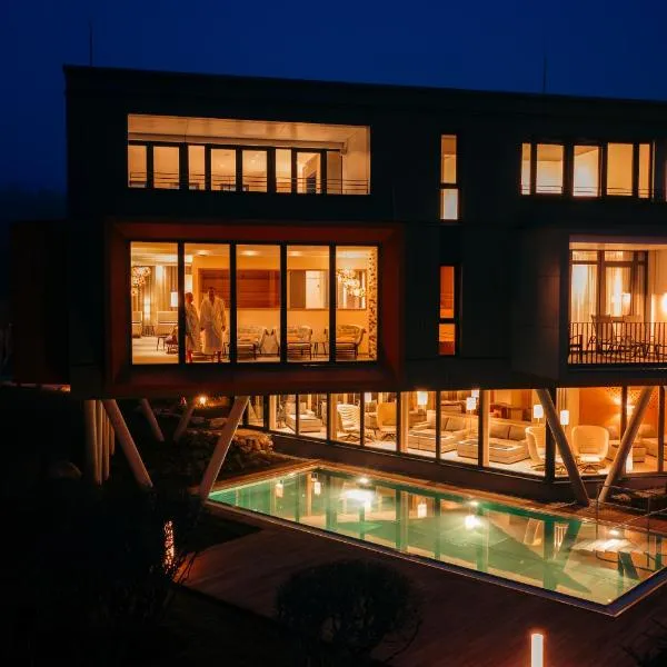 Parkhotel Flora am Schluchsee, hotel a Schluchsee