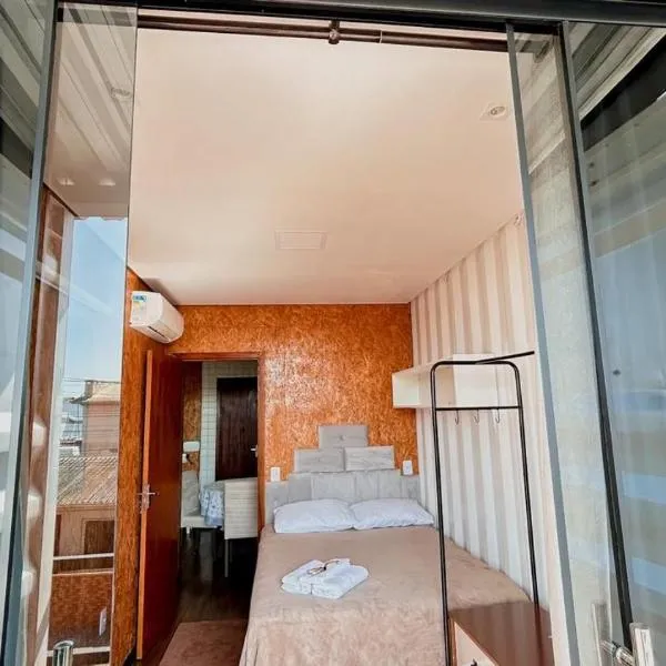 Green Loft Container: Navegantes'te bir otel