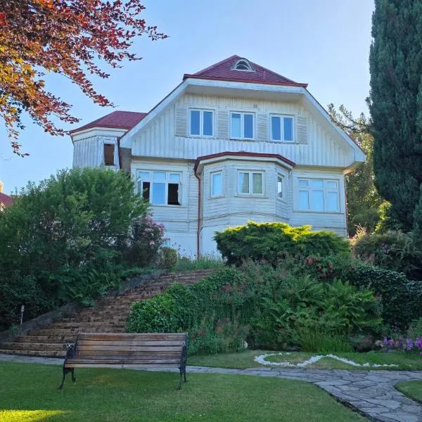 Hotel Costanera - Caja Los Andes, hotel i Valdivia