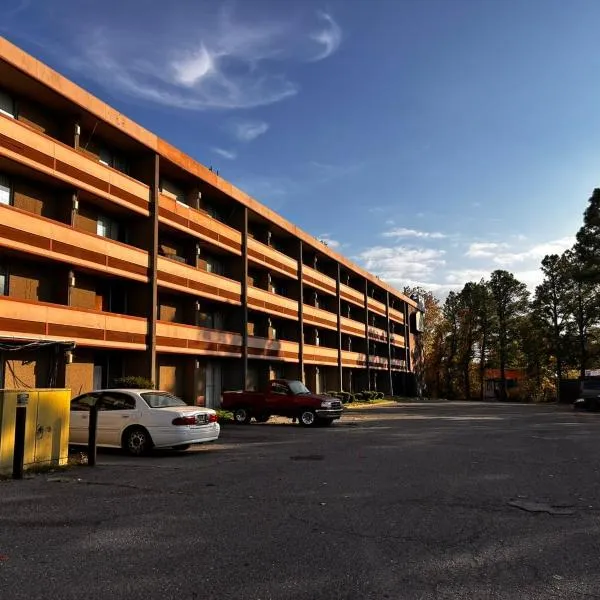 Airport Inn Memphis Near Graceland By Hotel O, hotel em Memphis