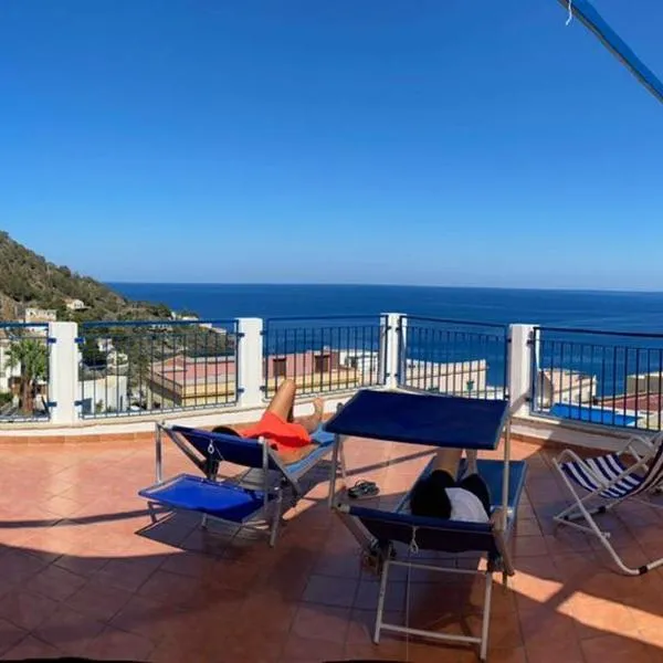 Attico 5, hotel in Ustica