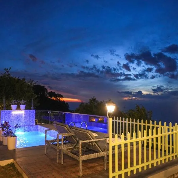 Kasauli Cabin I Villa with Pool and Live Barbeque, khách sạn ở Kasauli