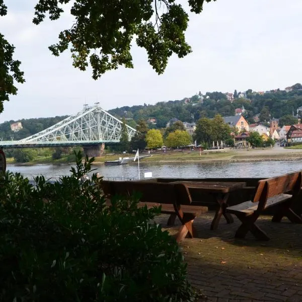 Ferienwohnung an der Elbe, hotel din Dresda