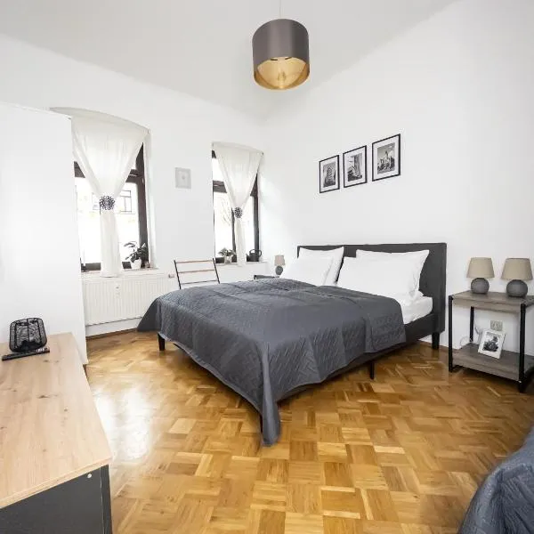 Erstklassige 3-Zimmer Wohnung, hotel em Leipzig