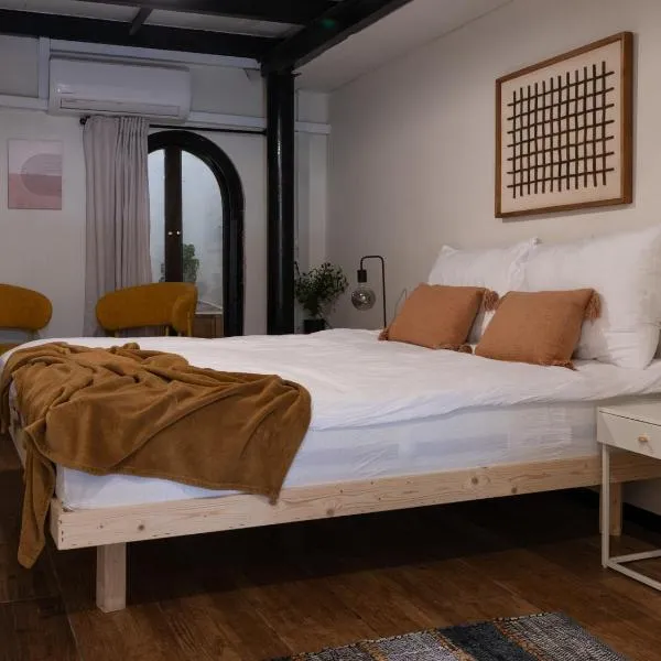 The Urban Chalet, hotelli kohteessa Tel Aviv