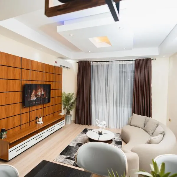 1 Bedroom Lakehouse with AC, Pool, Private Beach and Kids Park, hotel u gradu 'Entebbe'