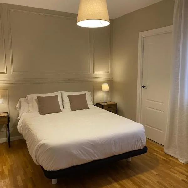 Pensión Camino del Sil, hotel em Sobradelo