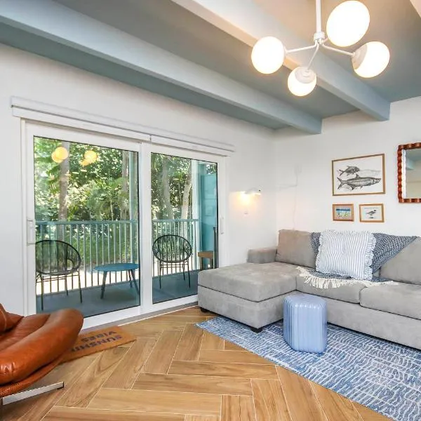 Cozy 1BR Sanibel Beach Condo Colony Inn 04, hotel a Sanibel