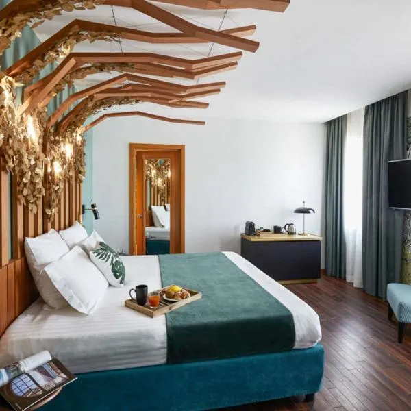 Hotel Mercure Roma Corso Trieste, hôtel à Rome