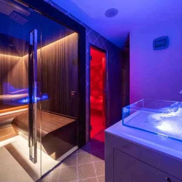 Hotel Luis, hotel em Fiera di Primiero