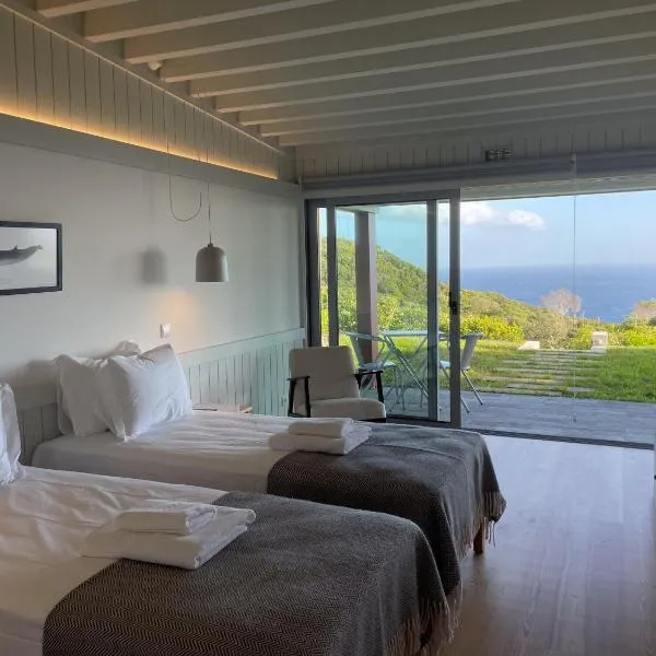 Abrigos Baleeiros Turismo Rural, hotel sa Feiteira