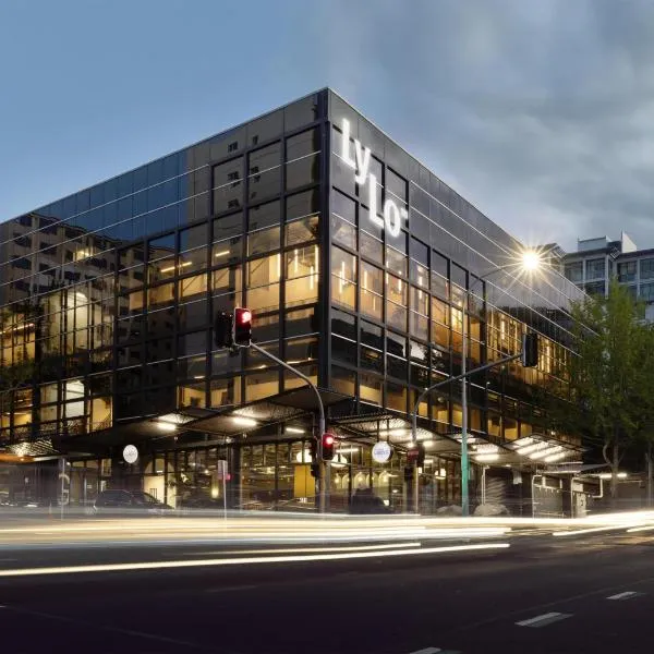 Viesnīca LyLo Auckland Hotel Oklendā