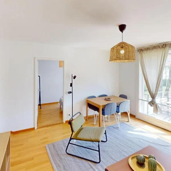 Functional Stay with Balcony,蘇黎世的飯店