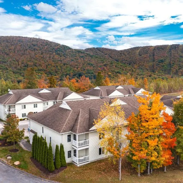 Vacation Village in the Berkshires, hotel en Hancock