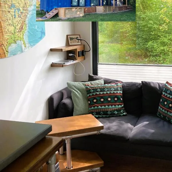 Tiny House im Seecontainer mit Parkplatz, Glasfaser, Netflix, Veranda und gehobener Ausstattung, hotel em Coburg