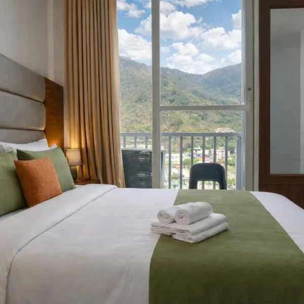 Ima Ganga Hotel - Aesthetic, Quite Mountain View Rooms In Upper Tapovan with netflix, free airport pickup for 7 or more nights booking, готель у місті Рішикеш