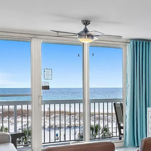 2 Bedroom Newly Remodeled Beachfront Condo, Destin, hotel a Destin