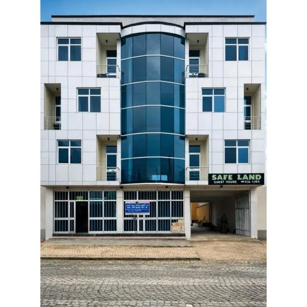 SafeLand، فندق في Ādeha