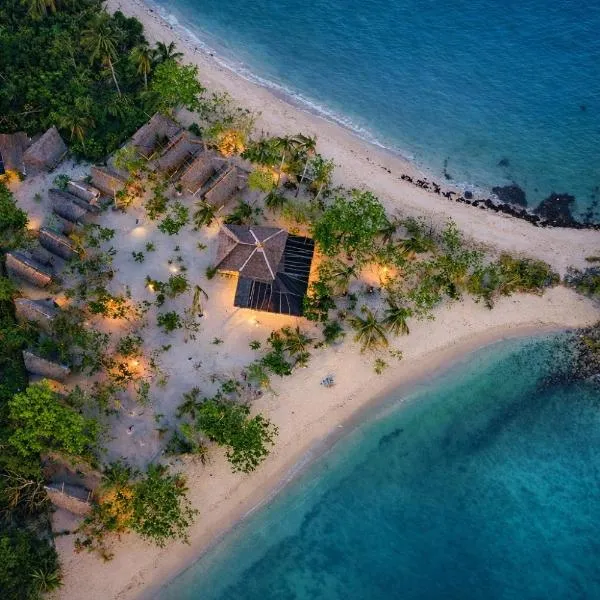 Dos Playa EcoCamp Daracoton Island, hotel en El Nido