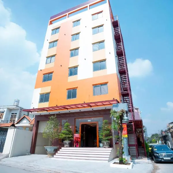 Khách sạn Mona,位于Dĩ An的酒店