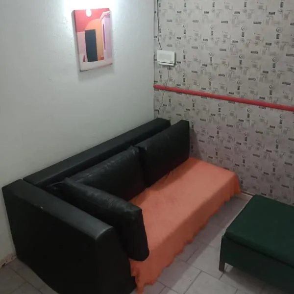 Munich calle 4 entre 31 y 32 – hotel w mieście Santa Teresita