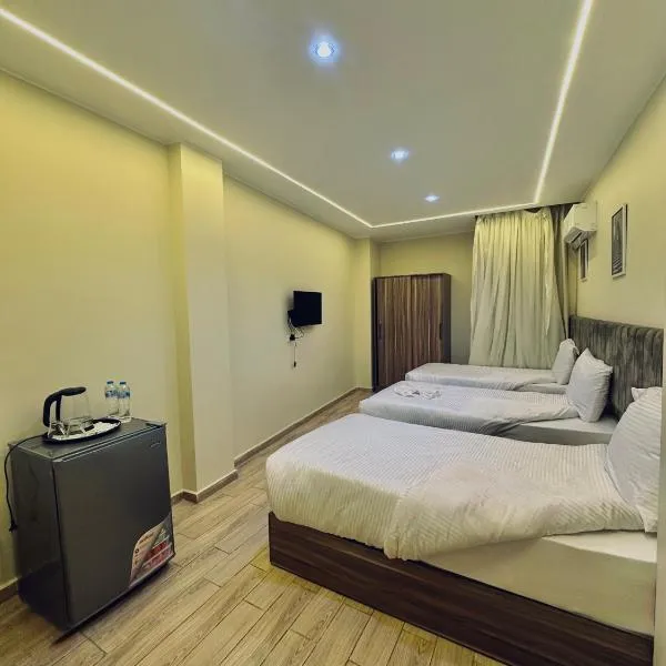 Pyramidsfort & free pickup shuttle، فندق في Giza