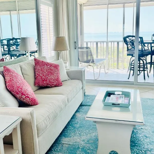 Breathtaking Views at Seaspray - Oceanfront accomodations, hotel di Sanibel