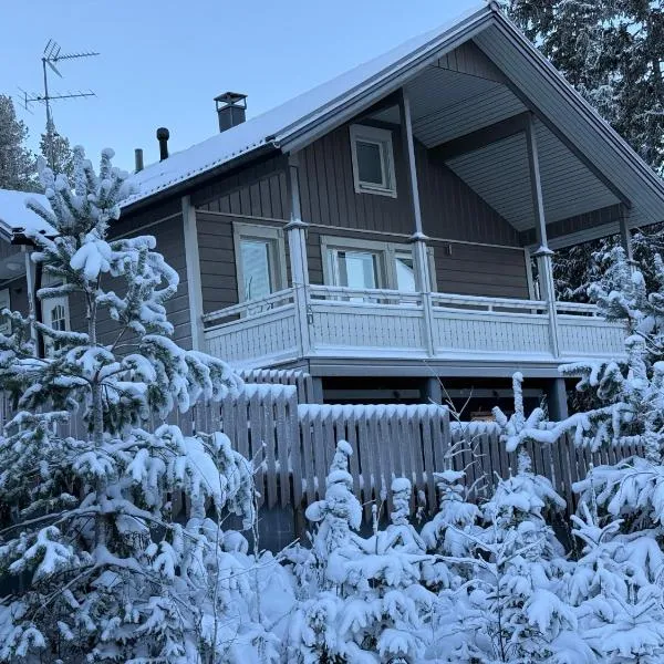 Villa IRIS 4, Himos, hotel en Jämsä
