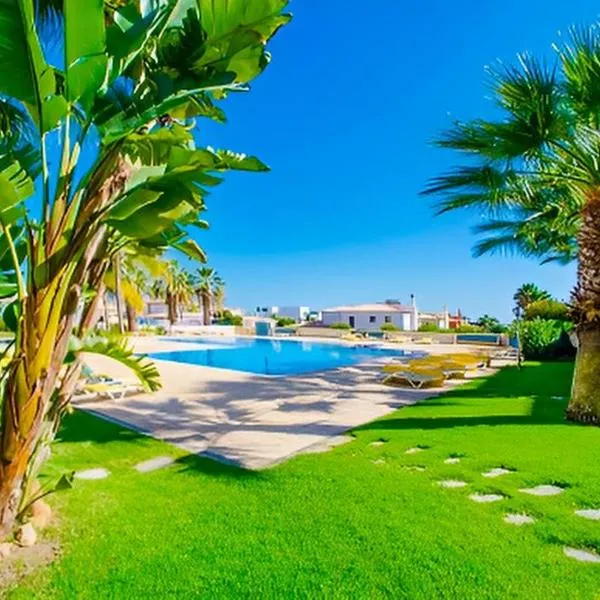 Condo-Pool walk to the Beach by Algarve Dream Holidays, hotel en Albufeira