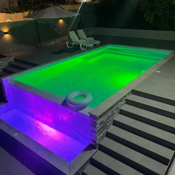 Appartement avec piscine, hotel v destinácii Le Lamentin