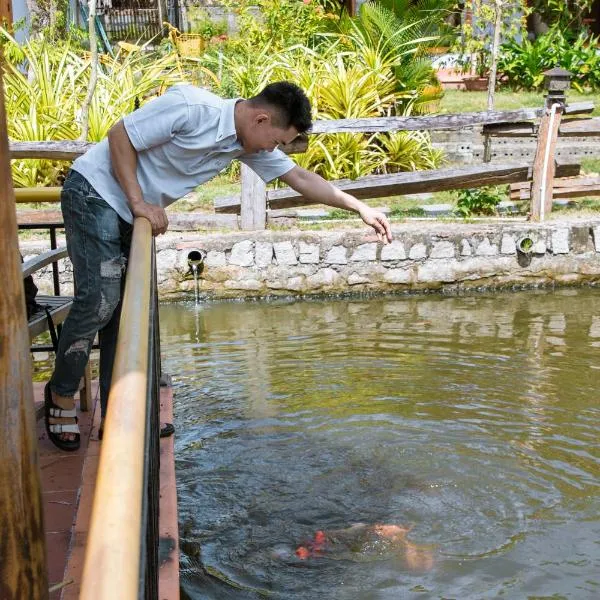 Homestay Hoàng Long, hotel en Hàm Tân