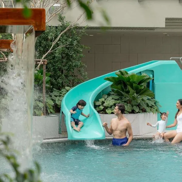 Novotel Living Bangkok Sukhumvit Legacy, hotel em Bangkok