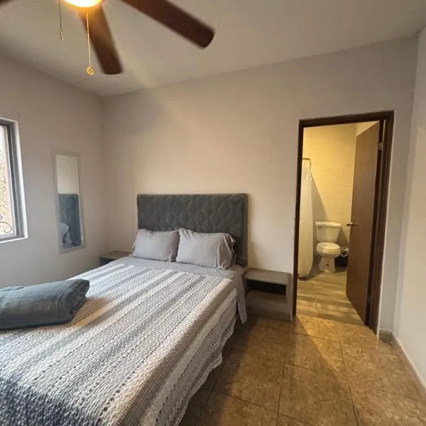 Habitacion Cedro，薩爾蒂約的飯店