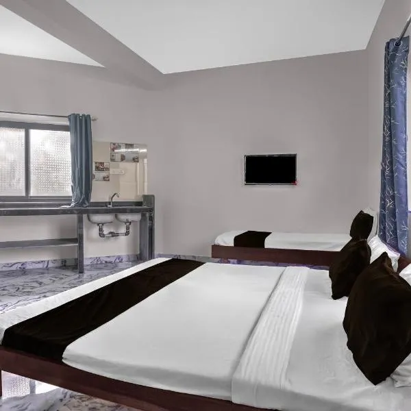 Hotel O Thivim Railway Station Formerly Silverline Villa, hotel a Advolpale