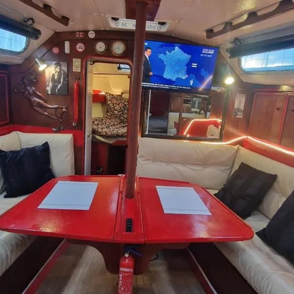 Voilier de tout confort，瑟堡昂科唐坦的飯店