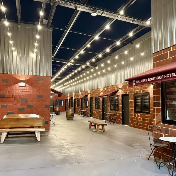 Gallery Boutique Hotel, hotel u gradu Bibra Lake Station