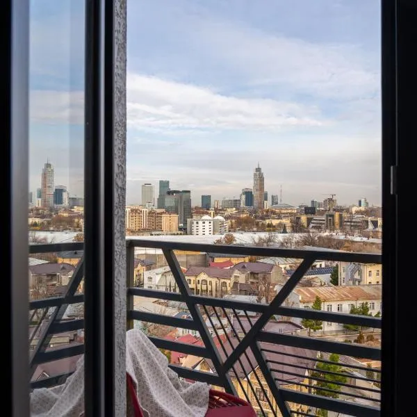 Blueloft 65 I Apartment with Balcony and City View, hotel en Tashkent
