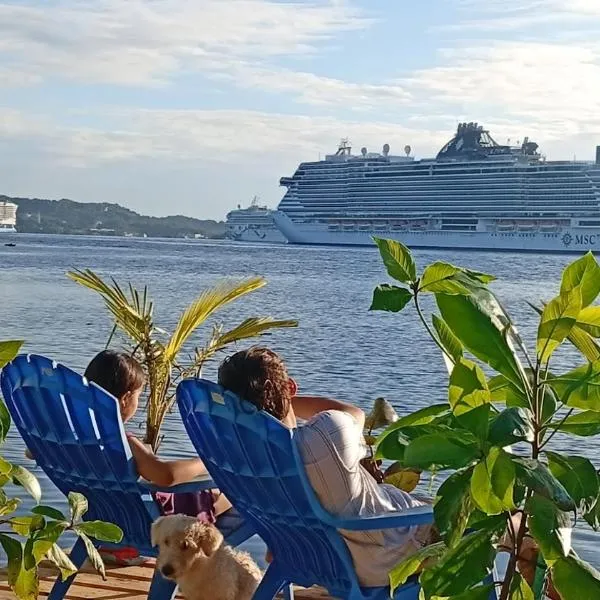 Hotel Victoria s Beach House, hotel em Roatán
