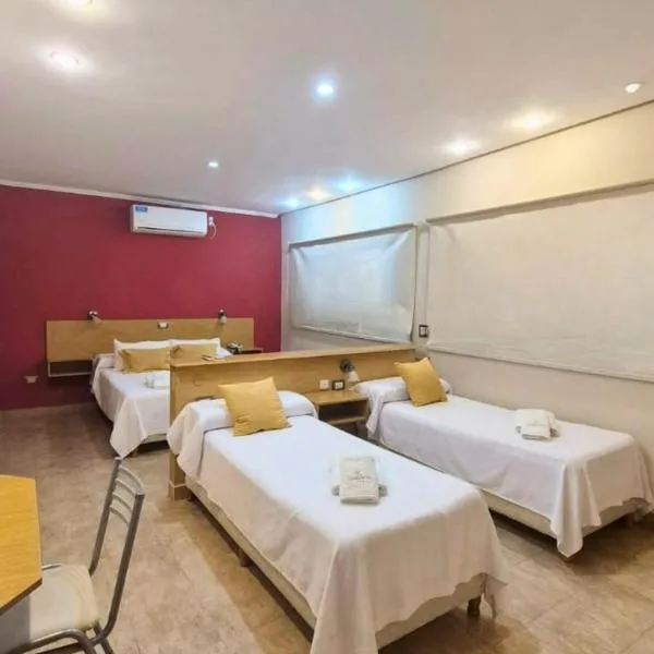 Hotel La Giralda CAZ, hôtel à Vera