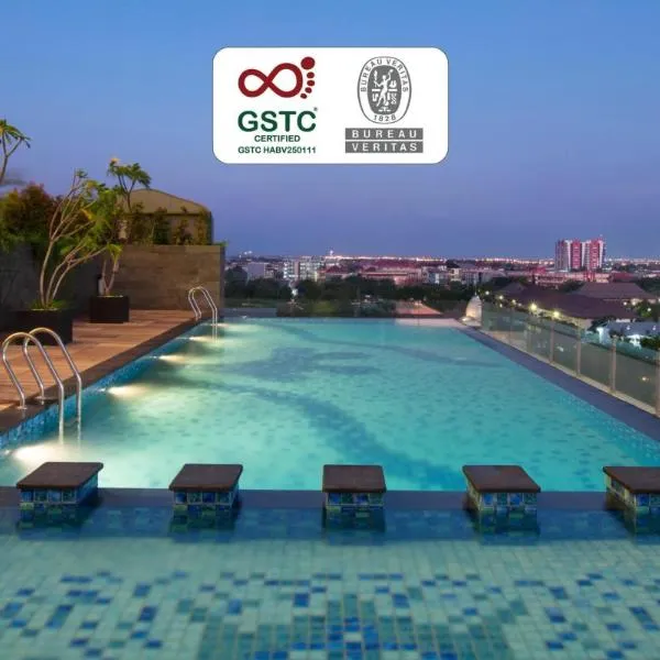 Best Western De Papilio, hotel v destinaci Surabaja