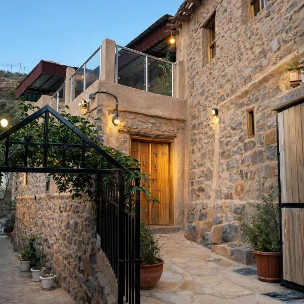 بيت العريش Arish house, hotell i Sayq