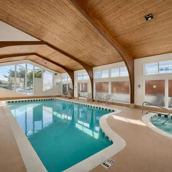 Stargazer Hotel, hotel u gradu Monterej