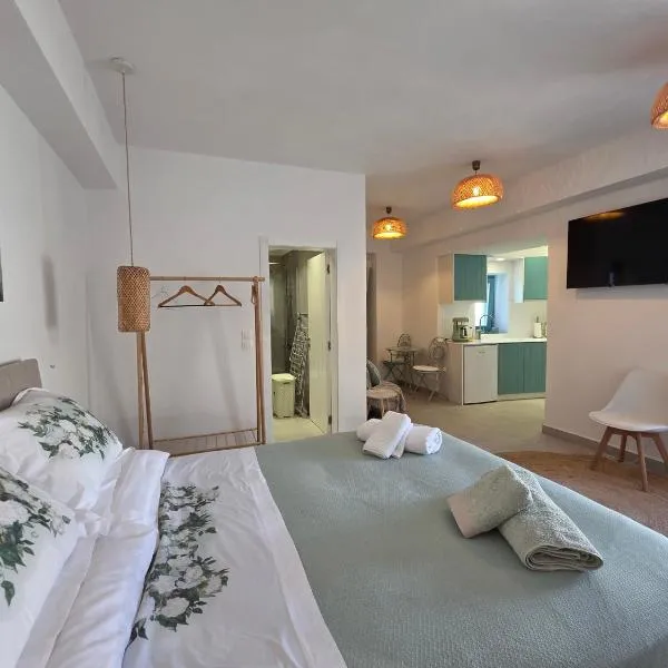 Akti luxury aparts, hotel in Frý
