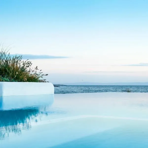 Sea Sense Boutique Villa & Relax Zone，位于索佐波尔的酒店